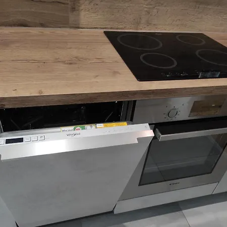 Moderny Pri Lesoparku Апартаменты *